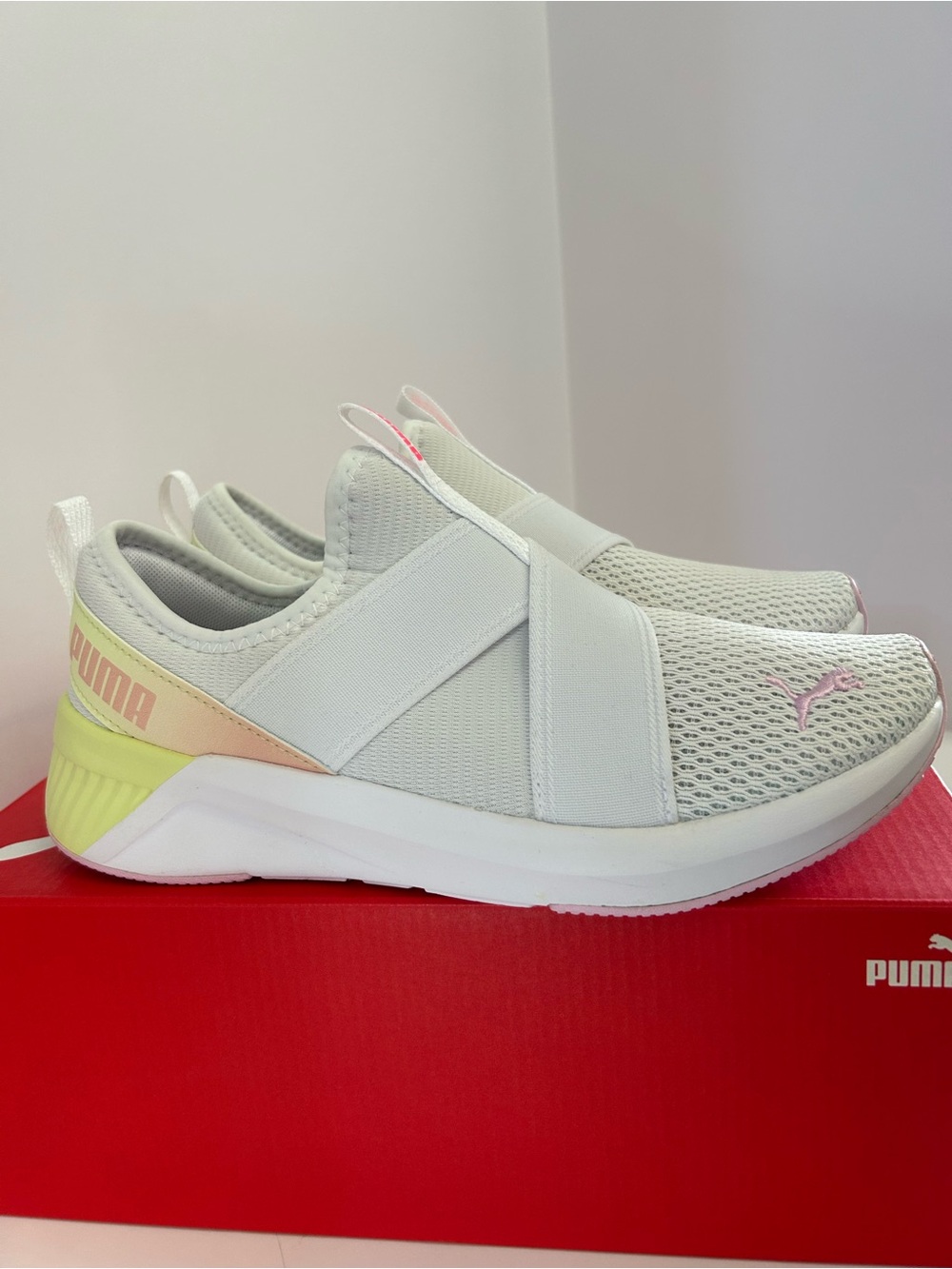 PUMA Softride Harli Slip-On Sneakers in White with Pink and Lime Accents. Sz 8.5